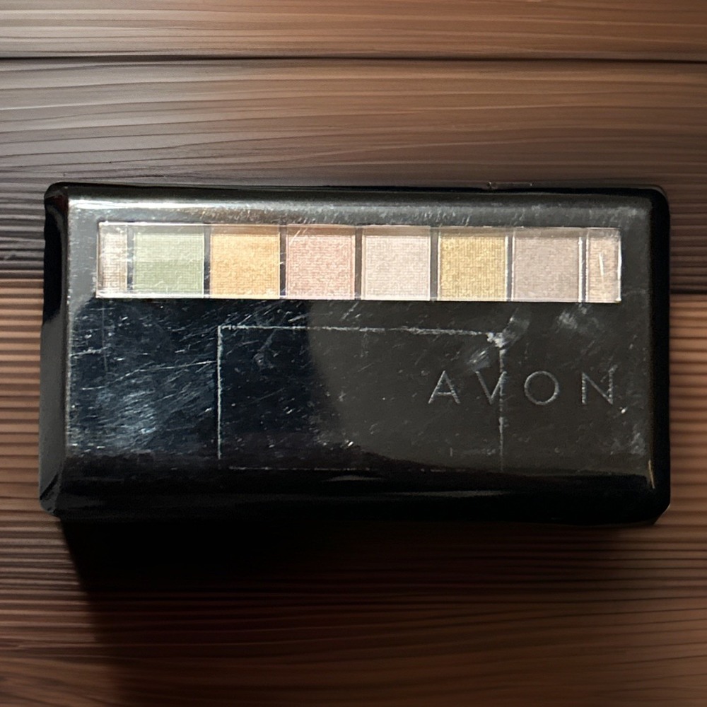 Avon Eight In One Eye Palette PARADISE GREEN Eyeshadow Compact Makeup 8 In 1